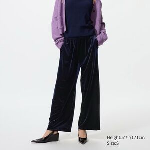 Uniqlo Soft Velour Easy Pants